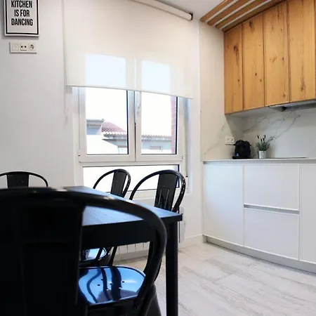 Apartment Moderno Piso En By Bebalmy Oviedo